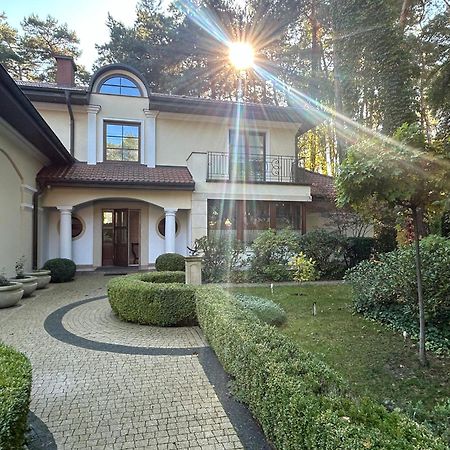 Luxury Villa Indoor Pool Warsaw Magdalenka Eksteriør billede